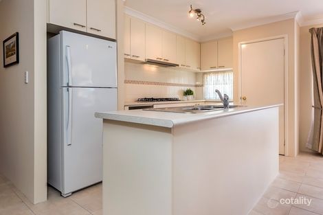 Property photo of 30 Astrolabe Way Swan View WA 6056