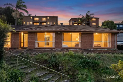 Property photo of 10 Toolangi Close Cordeaux Heights NSW 2526
