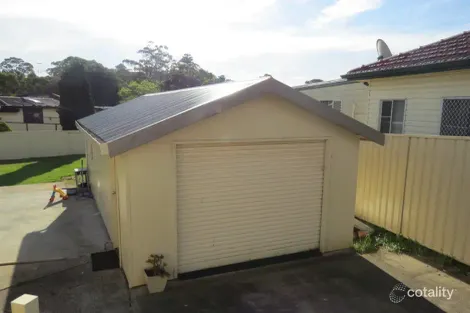 Property photo of 39 Chisholm Crescent Bradbury NSW 2560