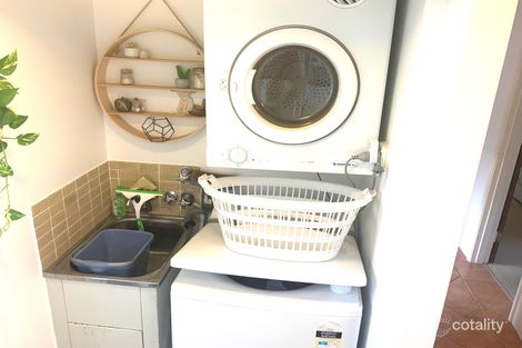 Property photo of 4/29 Second Avenue Broadbeach QLD 4218