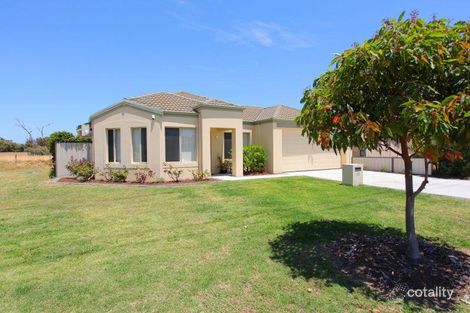 111 Centre St, Queens Park, WA 6107