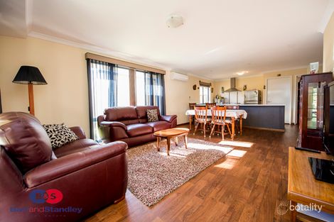 Property photo of 30 William Street Boyanup WA 6237