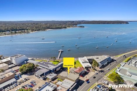 13 BEACH RD, BATEMANS BAY, NSW 2536