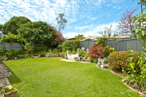 Property photo of 195 Mildura Drive Helensvale QLD 4212