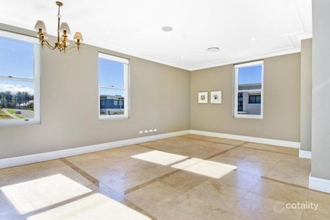 Property photo of 8 Darwin Avenue Little Bay NSW 2036