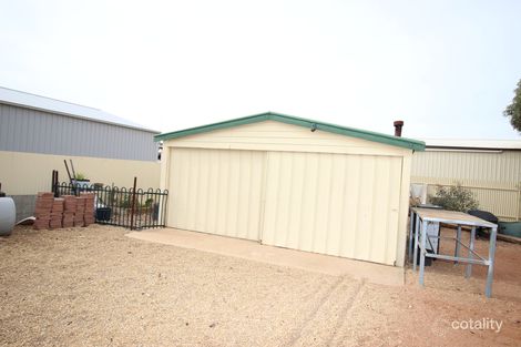 Property photo of 18 North West Terrace Morgan SA 5320