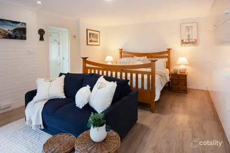 Property photo of 2 Otranto Close Eagle Bay WA 6281