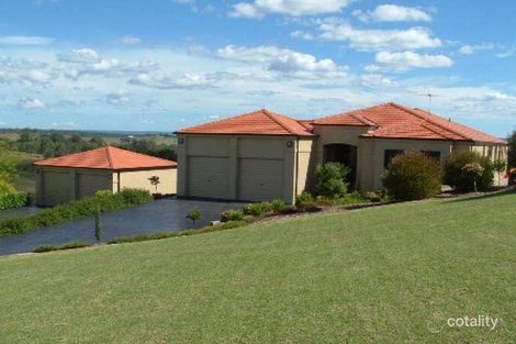 28 Greco Pl, Rosemeadow, NSW 2560