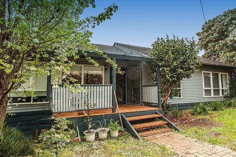 8 Neville St, Mooroolbark, VIC 3138