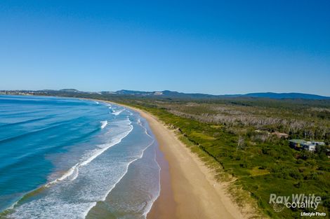 24 Tasman St, Corindi Beach, NSW 2456