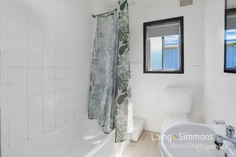 Property photo of 8 Franklin Crescent Blackett NSW 2770