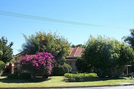 Property photo of 40 Ardross Crescent Coolbinia WA 6050