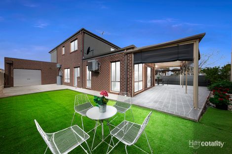 Property photo of 1 Billy Buttons Avenue Cairnlea VIC 3023