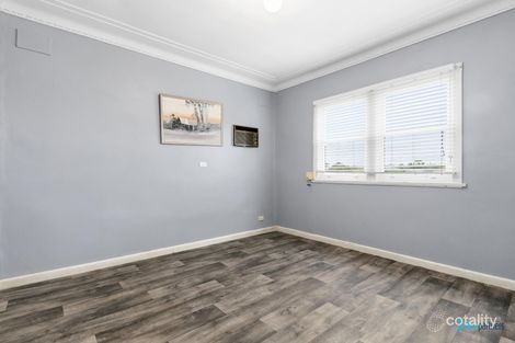 Property photo of 1 Cross Road Merrylands NSW 2160