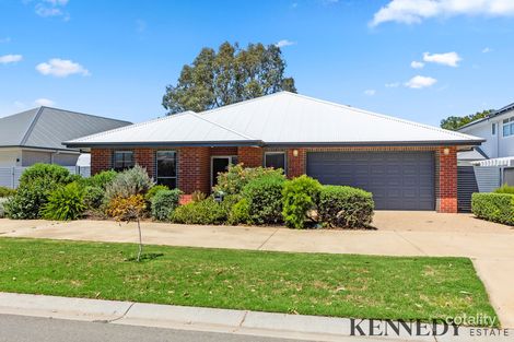 Property photo of 100 Robinson Way Yarrawonga VIC 3730