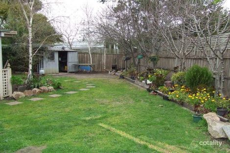 Property photo of 20 Stirling Avenue Cranbourne North VIC 3977