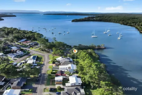 62a Lloyd Ave, Chain Valley Bay, NSW 2259
