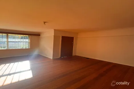 19 Emu Pde, Jacana, VIC 3047