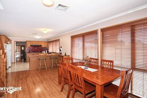 Property photo of 1 Selwyn Avenue Craigieburn VIC 3064