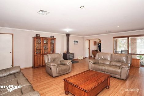 Property photo of 1 Selwyn Avenue Craigieburn VIC 3064