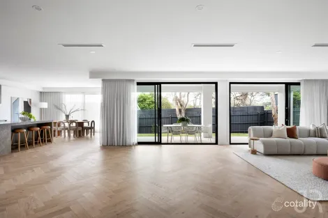 1a Beaumont Rd, Berwick, VIC 3806