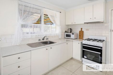 Property photo of 10 Onslow Court Noble Park VIC 3174