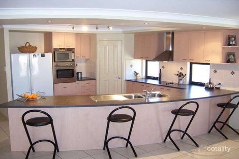 Property photo of 3 Toressian Place Cashmere QLD 4500