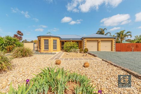 Property photo of 8 Tasman Court Echuca VIC 3564