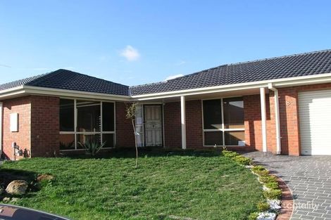 Property photo of 8 Dover Court Narre Warren South VIC 3805