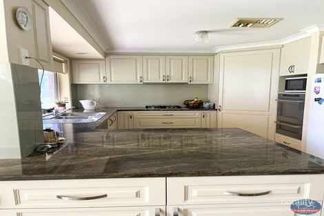 Property photo of 6 Silvan Crescent Kialla VIC 3631