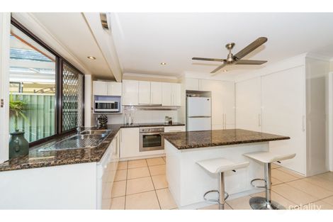 Property photo of 2/58 Kangaroo Avenue Coombabah QLD 4216