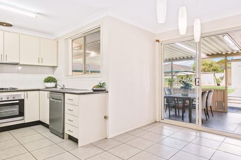 Property photo of 5 Tenille Close Cameron Park NSW 2285