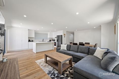 34 Richmond Cres, Campbelltown, NSW 2560