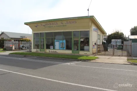 114 Macpherson St, Nhill, VIC 3418