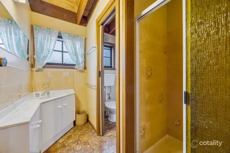 Property photo of 17 High Road Halls Gap VIC 3381