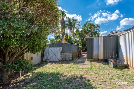 Property photo of 1 Huxley Court Camillo WA 6111