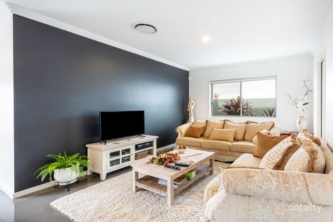 Property photo of 65 Cova Boulevard Hope Island QLD 4212