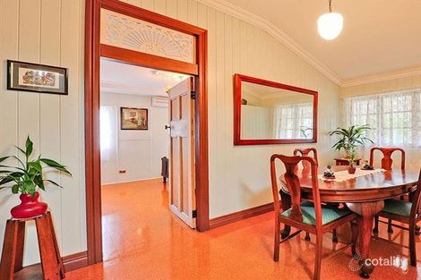 Property photo of 32 School Road Stafford QLD 4053