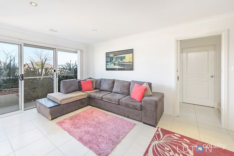 Property photo of 11 Walter Crocker Crescent Casey ACT 2913