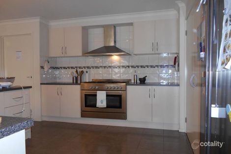 Property photo of 16 Wattle Valley Close Lyndhurst VIC 3975
