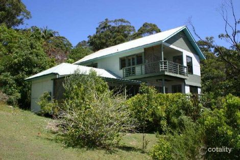 11 Fairscene Cres, Avoca Beach, NSW 2251