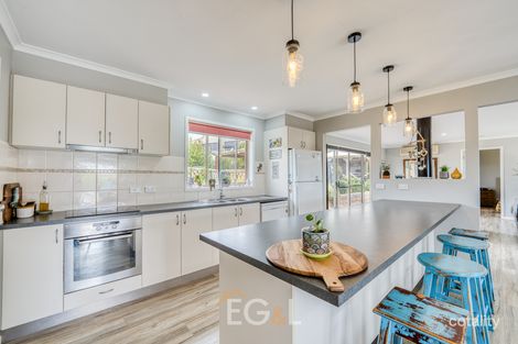 Property photo of 27 John Francis Court Kalimna VIC 3909