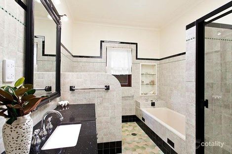 Property photo of 21 Burling Avenue Mount Ousley NSW 2519