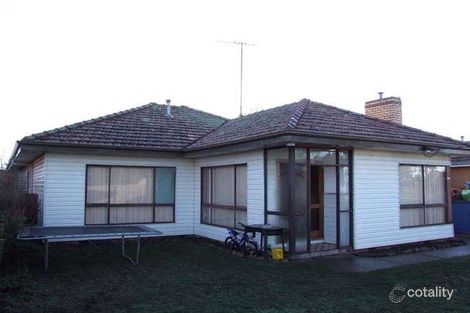 1122 Norman St, Wendouree, VIC 3355