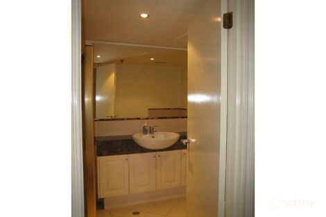 Property photo of 608/15 Queens Road Melbourne VIC 3004