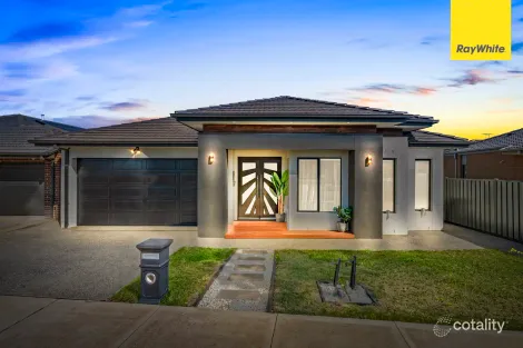 4 RUNCORN CRES, STRATHTULLOH, VIC 3338