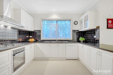 Property photo of 15 St Andrews Drive Craigieburn VIC 3064