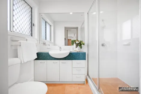 Property photo of 54 Pine River Drive Murrumba Downs QLD 4503