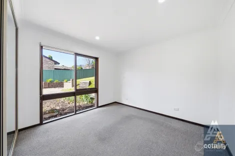 Property photo of 45 Isaac Smith Parade Kings Langley NSW 2147