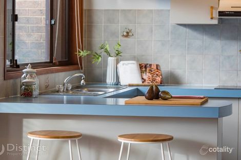 Property photo of 57 Hallen Close Phillip ACT 2606